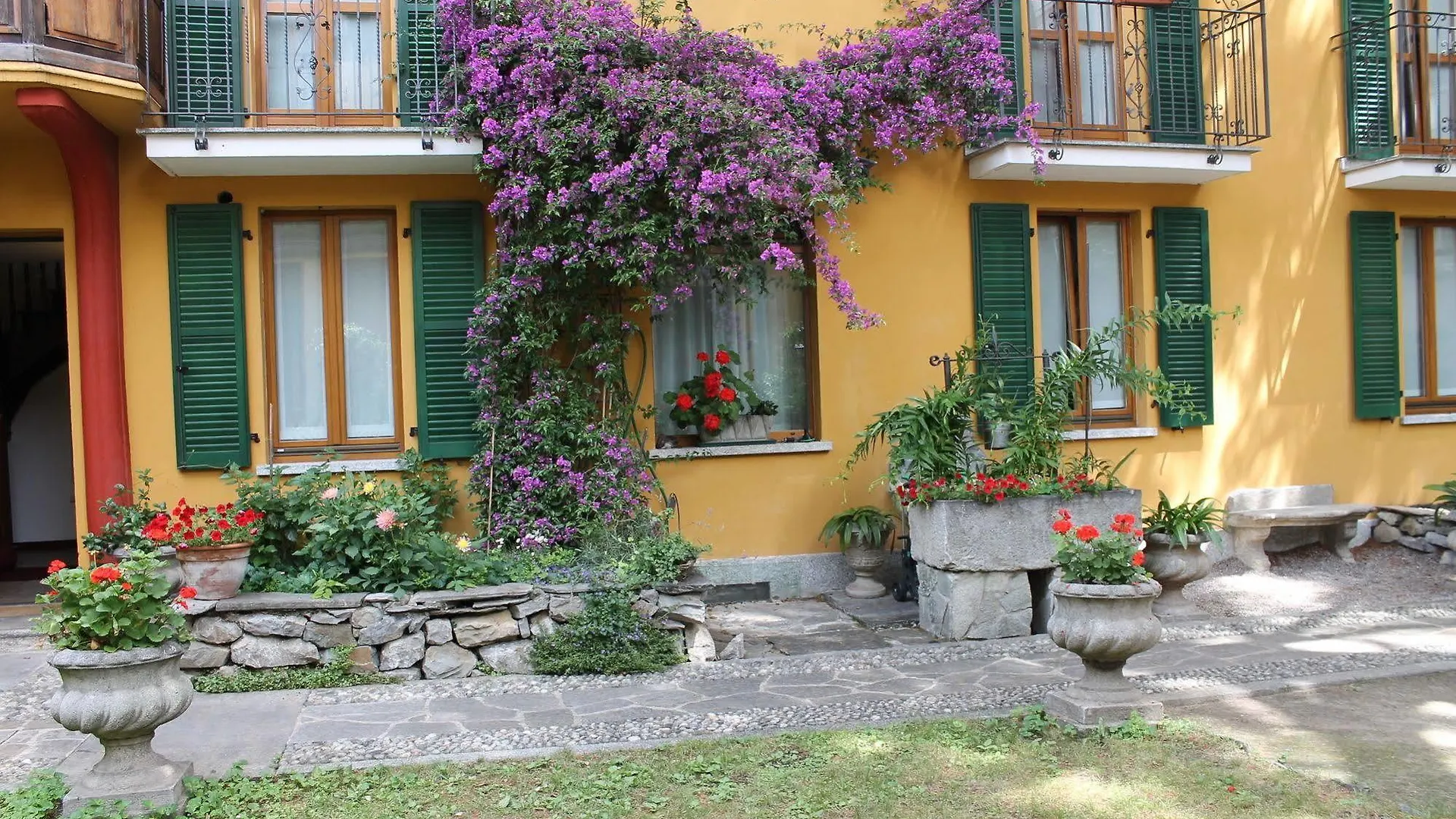 Hotel Centrale Bellagio 3*,  Italy